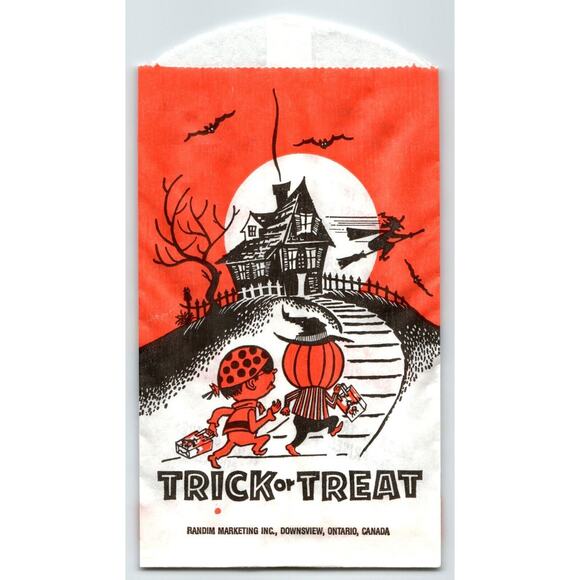 Trick Or Treat Halloween Candy Goodie Bag Haunted House Witch On Broom Bats Kids - Picture 1 of 2